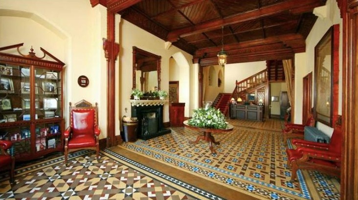 Mount Falcon Estate - Main lobby